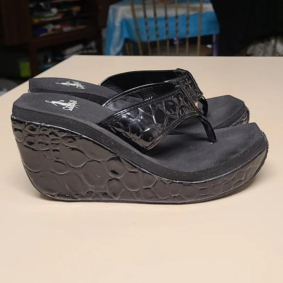 Corkys Shark wedge sandals size 7 - Picture 7 of 10